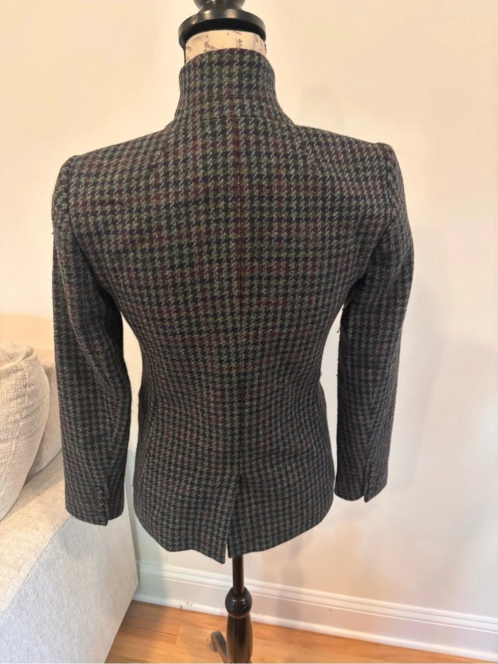 J.Crew Regent Blazer in a multi-colored houndstooth wool pattern size 0